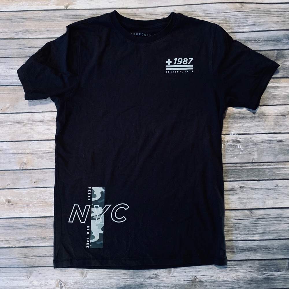 Black T shirt